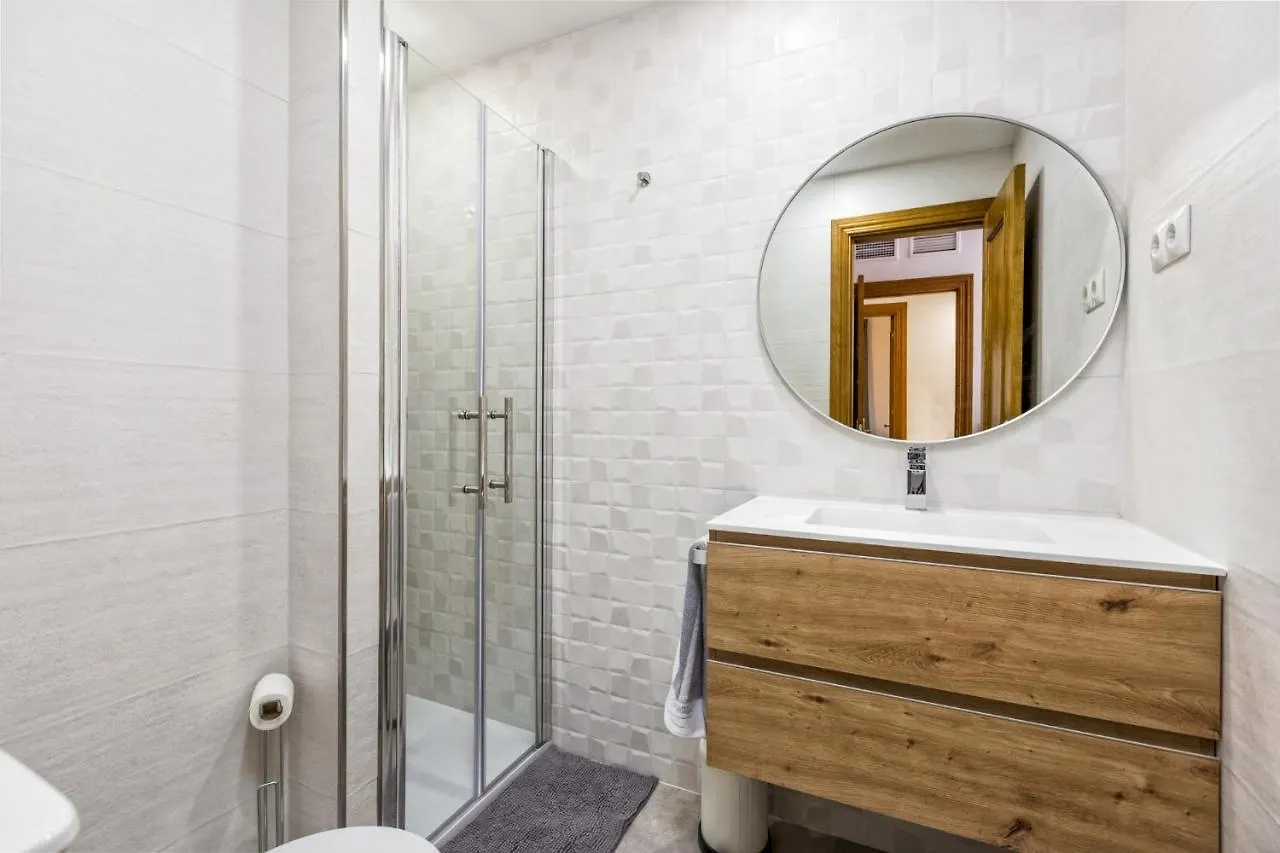 Apartment Fuengirola Center, 3 Bedrooms, And Parking